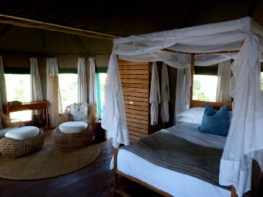 chindeni safaricamp im south-luangwa Zambia 