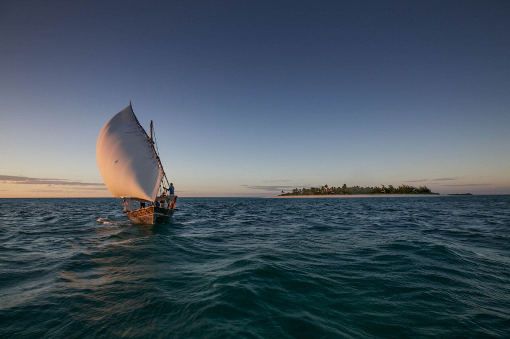 Fanjove Island  Dhow